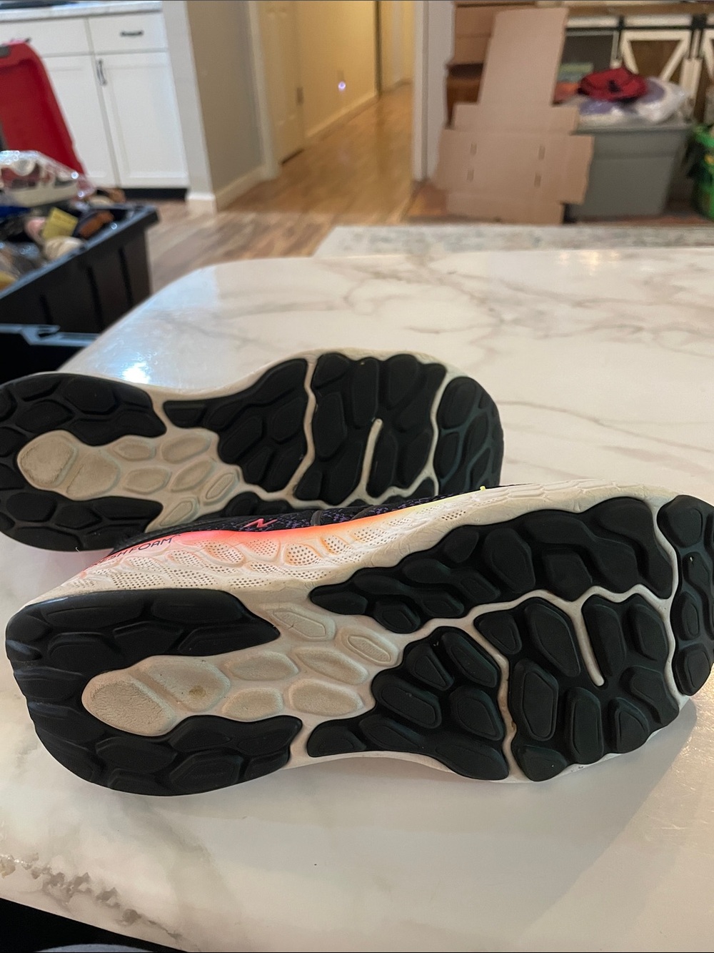 New balance shoes - Picture 2 of 3